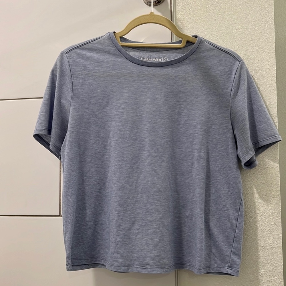 Outdoor Voices tee